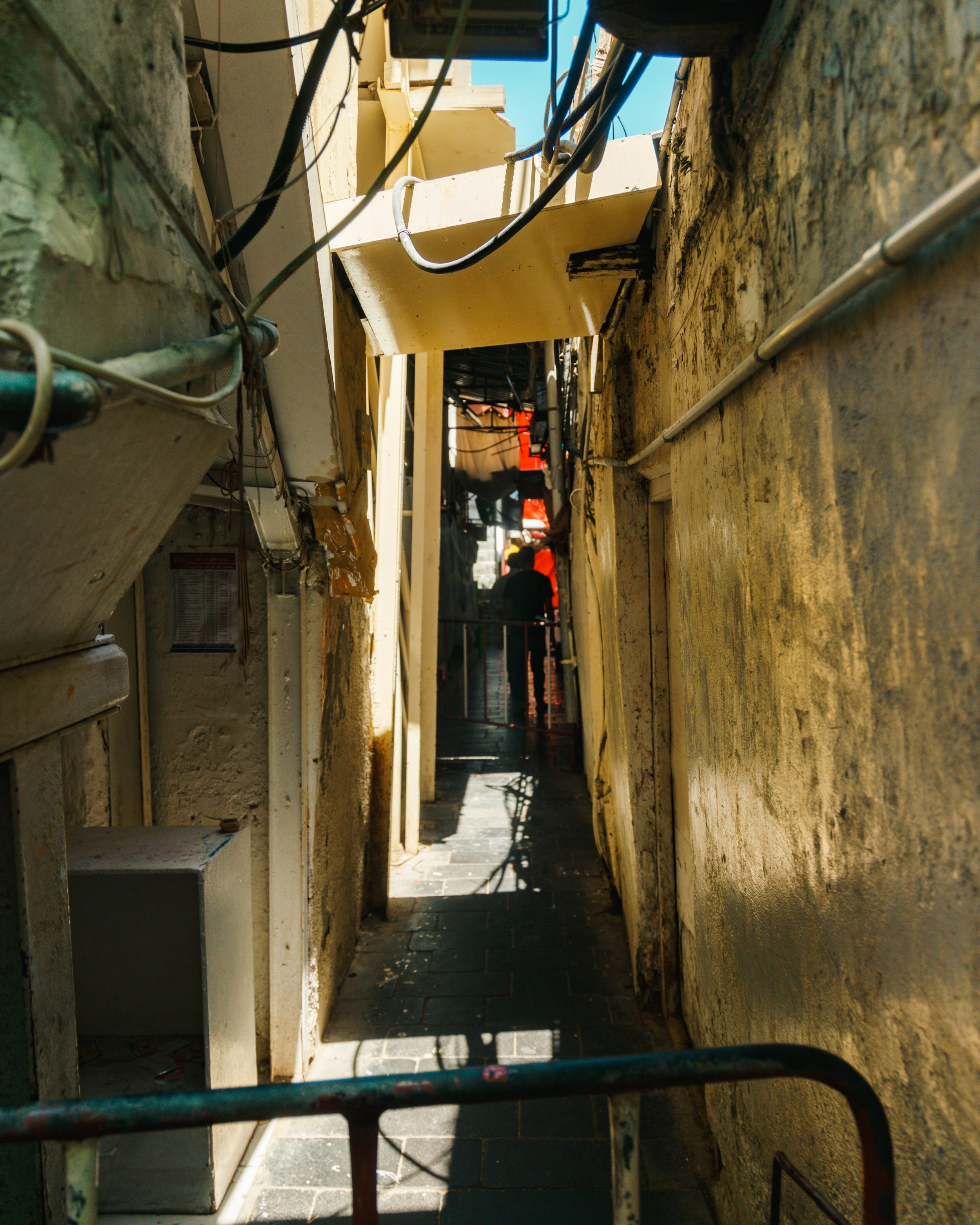 Narrow alleyway in Deira souk, Dubai